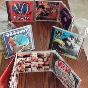 No Doubt The Band Signed Collection, 5 C.D.'s, Tour Poster, Drum Head